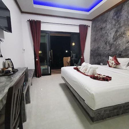 Laila​ Place Hotell Ko Lanta Exteriör bild