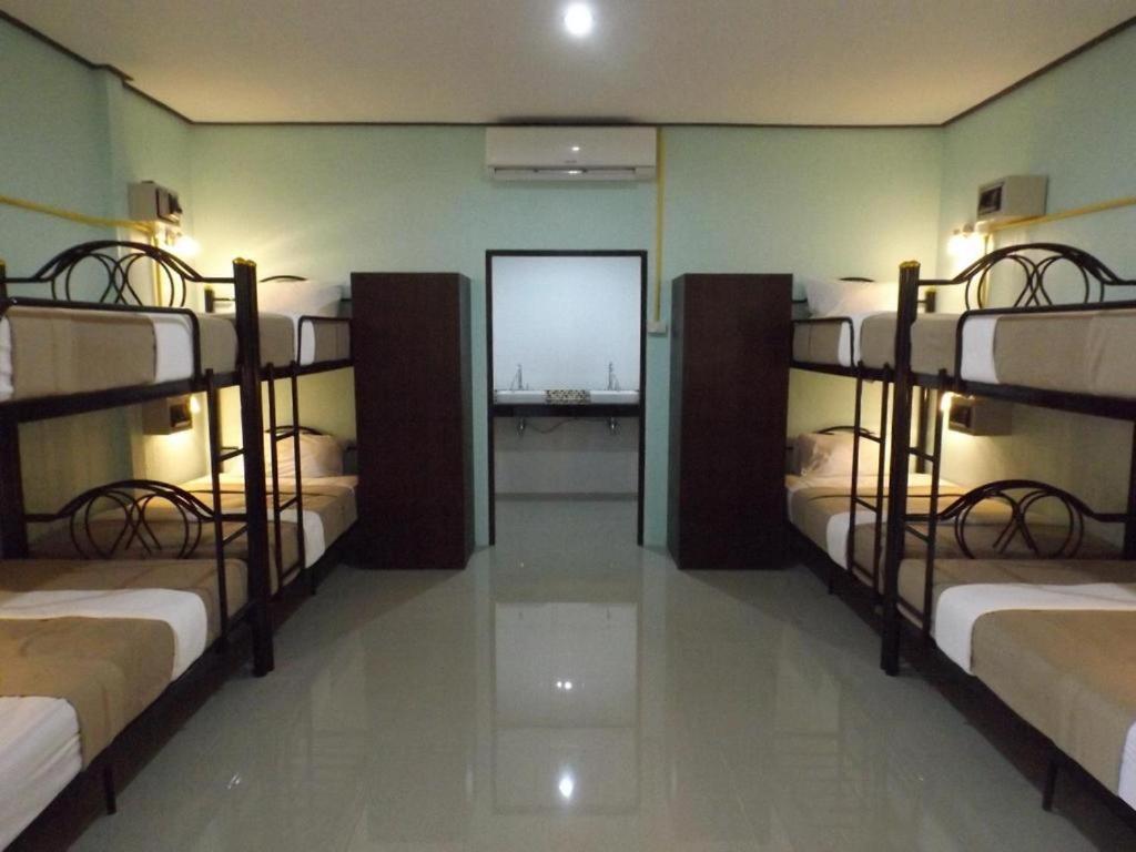 Laila​ Place Hotell Ko Lanta Exteriör bild